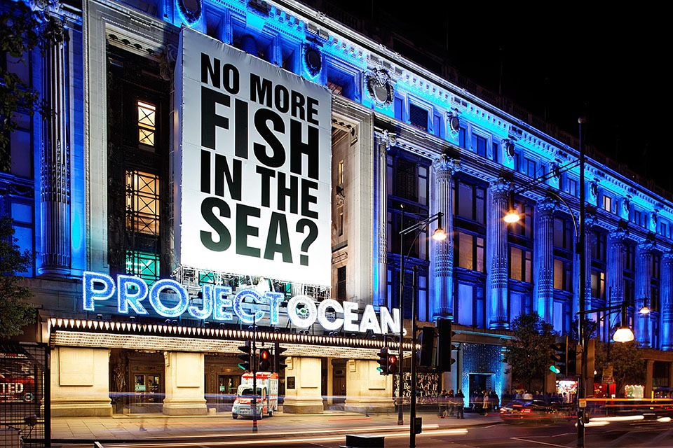 Selfridges London England United Kingdom Color Kinetics Selfridges London England United Kingdom Color Kinetics