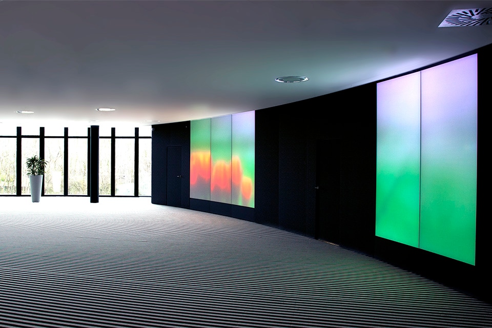 Credit Agricole Color Kinetics