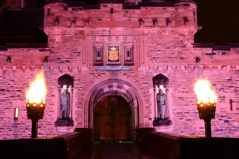 Edinburgh Castle Edinburgh, Scotland, United Kingdom | Color Kinetics
