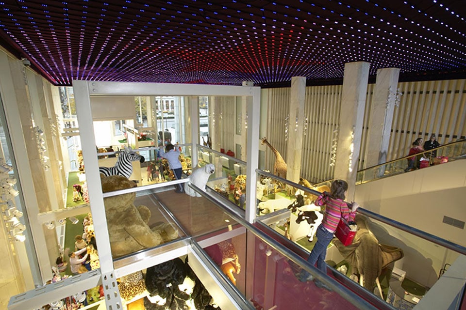 fao schwarz led book light